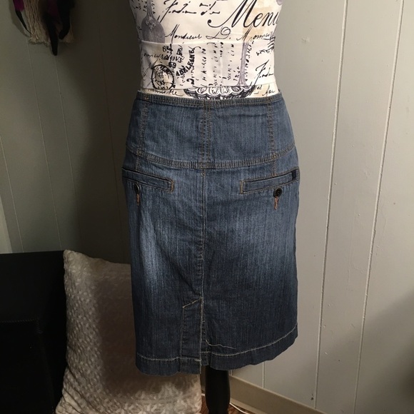 Unionbay sailor jean skirt. - Picture 5 of 9